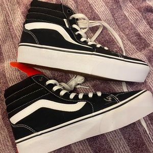 VAN high tops. New with tags. Never worn.